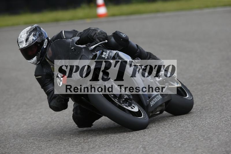 /Archiv-2024/25 30.05.2024 TZ Motorsport Training ADR/Gruppe rot/4